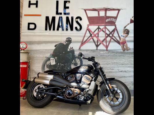HARLEY-DAVIDSON SPORTSTER 1250 S