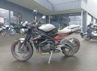 TRIUMPH STREET TRIPLE 765 R