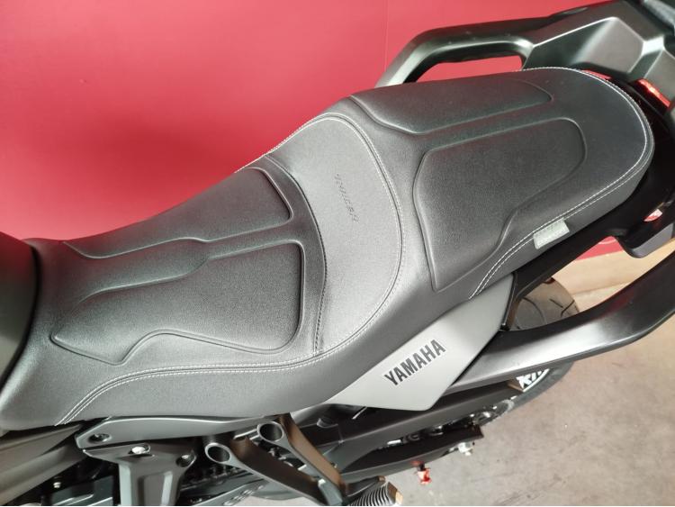 YAMAHA TRACER 700 (A2) + EQUIPEMENTS