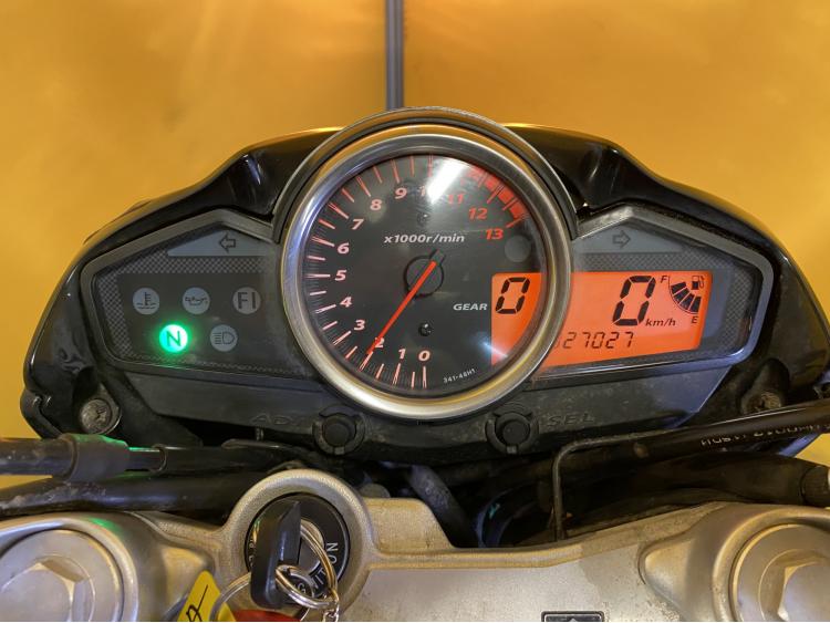 SUZUKI GW 250 INAZUMA / INAZUMA 250