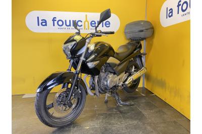 SUZUKI GW 250 INAZUMA