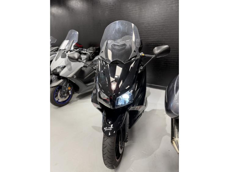 YAMAHA T-MAX 530 ABS