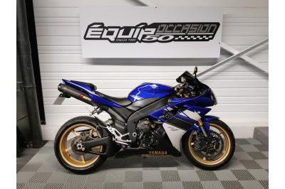 YAMAHA YZF 1000 R1