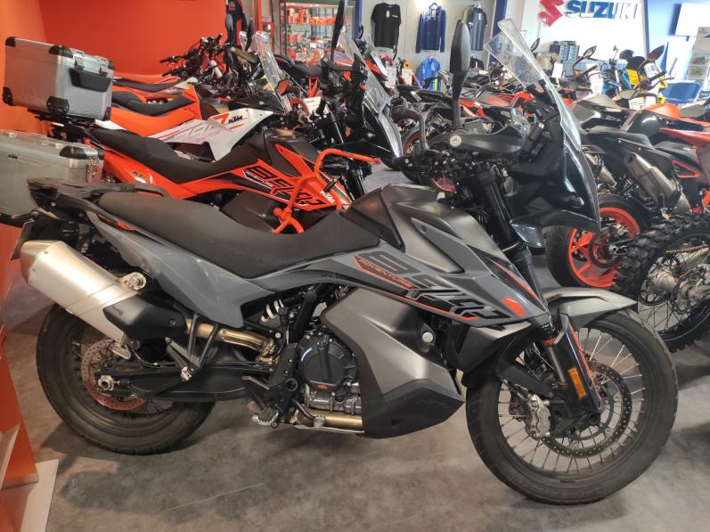 KTM 890 ADVENTURE L