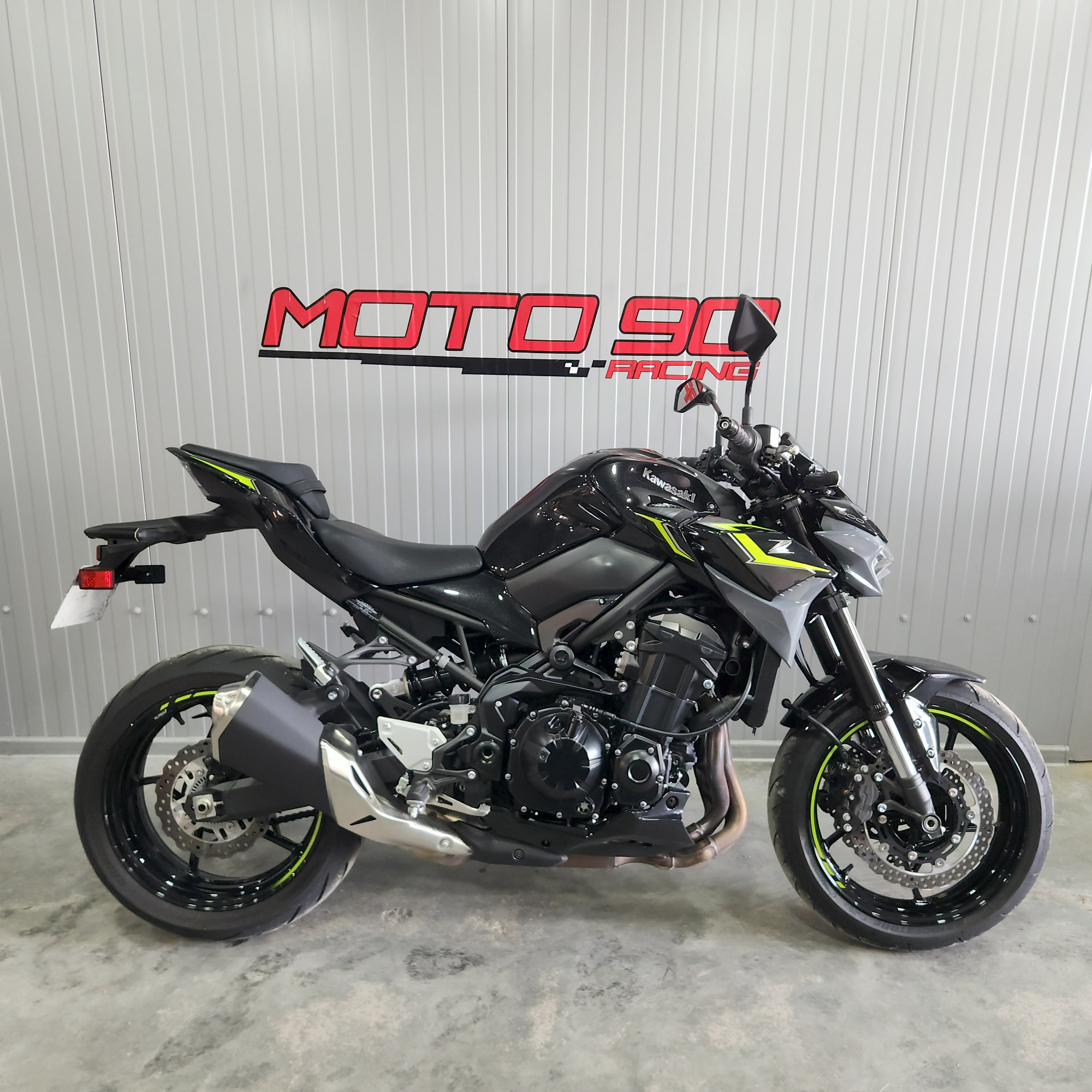 KAWASAKI Z 900