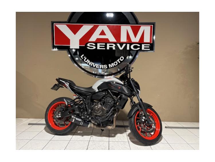YAMAHA MT-07 (47.5CV)