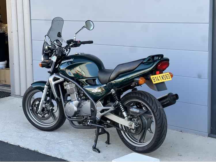 KAWASAKI ER-5