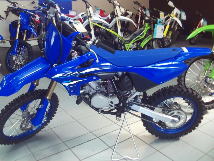 YAMAHA YZ85LW