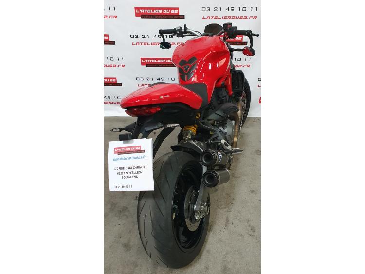 DUCATI MONSTER 821