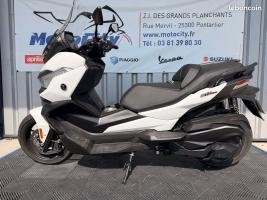 Photo du véhicule VOGE