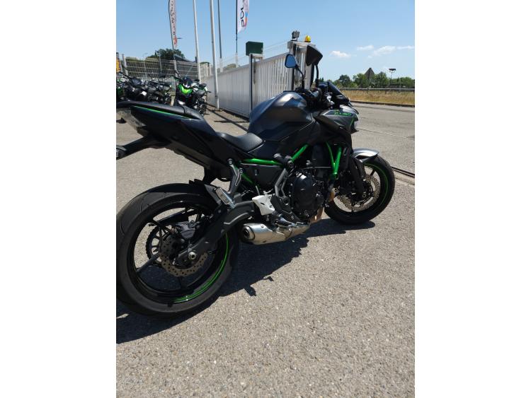 KAWASAKI Z 650