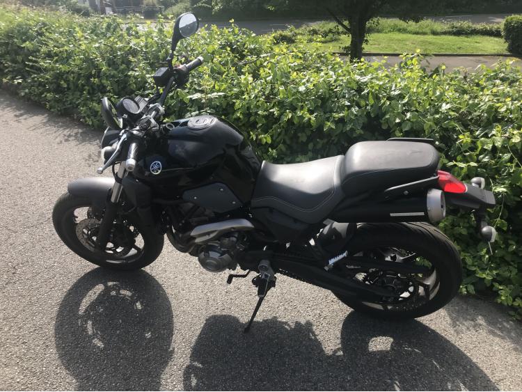 YAMAHA MT-03 660