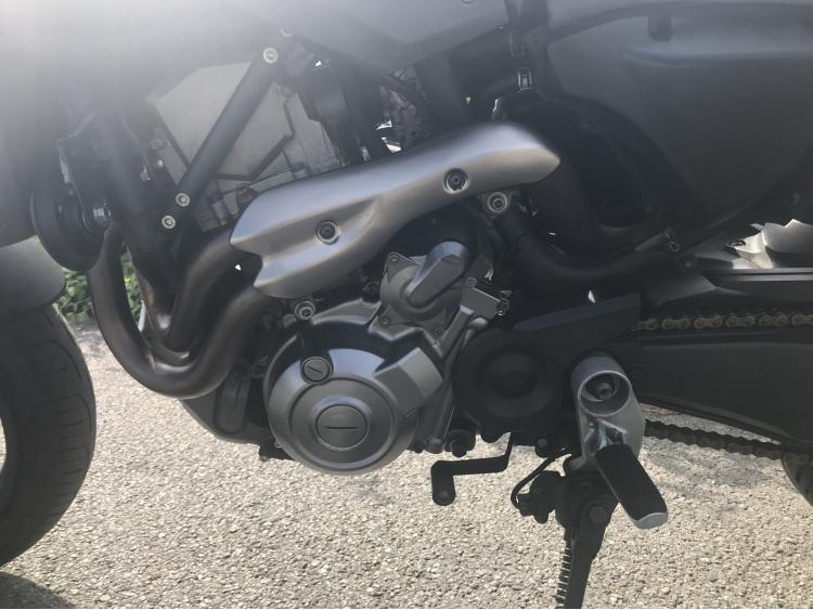 YAMAHA MT-03 660