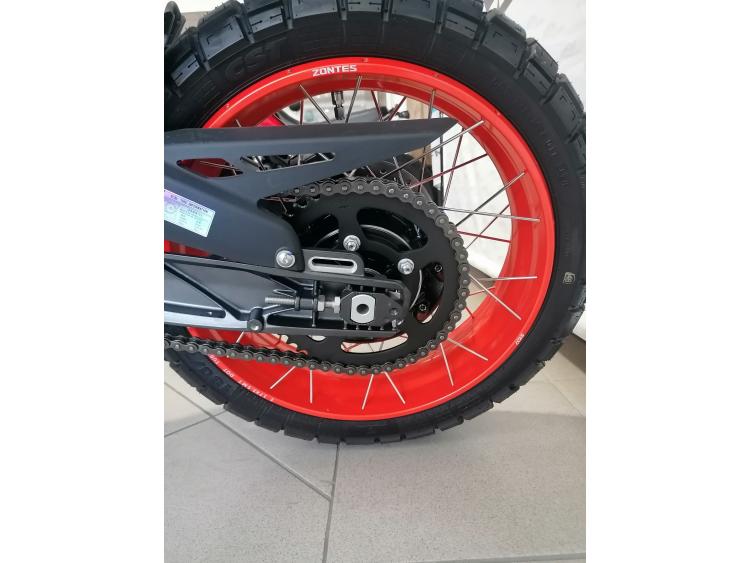 ZONTES 125 HYPER TRAIL NEUF pour 82.59€/mois chez DSN 33