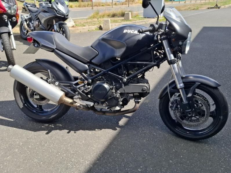 DUCATI 695 MONSTER