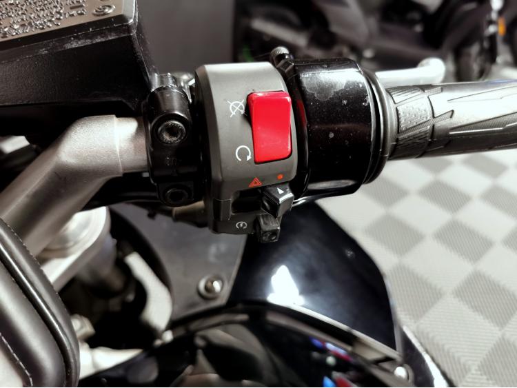 YAMAHA FJR 1300 ABS - FJR1300