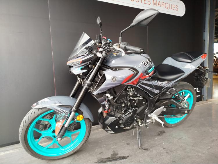 YAMAHA MT-03 MT03 + EQUIPEMENTS - 1er main.