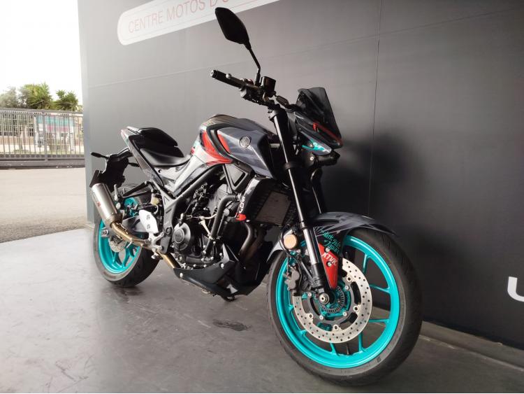 YAMAHA MT-03 MT03 + EQUIPEMENTS - 1er main.