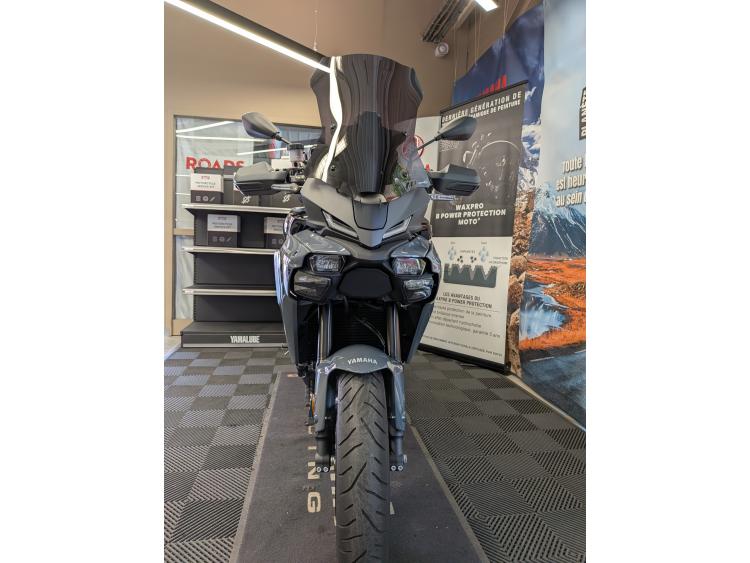 YAMAHA TRACER 9 Y-AMT