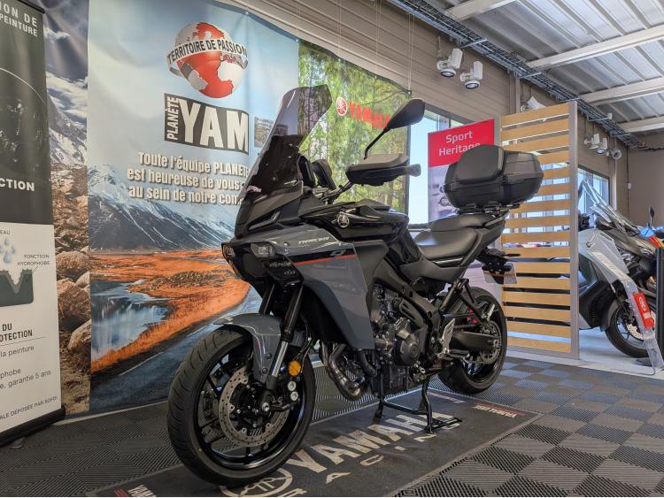 YAMAHA TRACER 9 Y-AMT