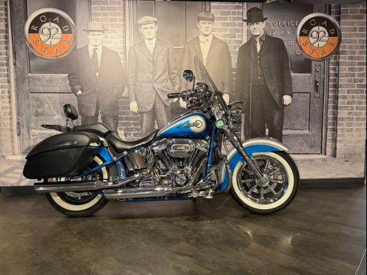 HARLEY-DAVIDSON SOFTAIL DELUXE 1800