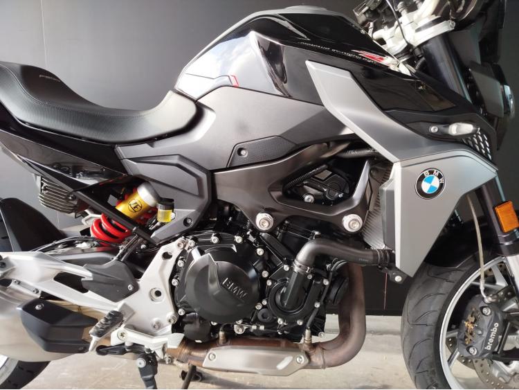 BMW F 900 R Finition pro -Garantie Constructeur 2028 - 1er main