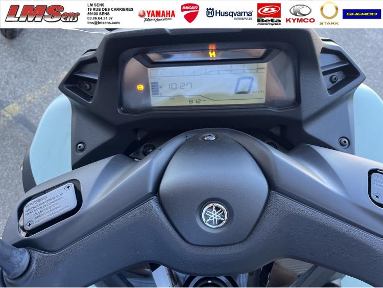 YAMAHA TRICITY 300