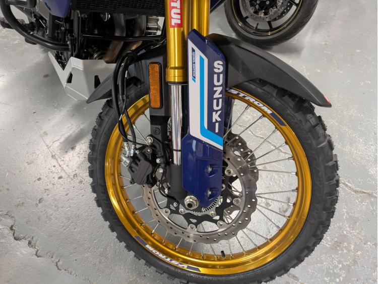 SUZUKI DL V-STROM 800DE