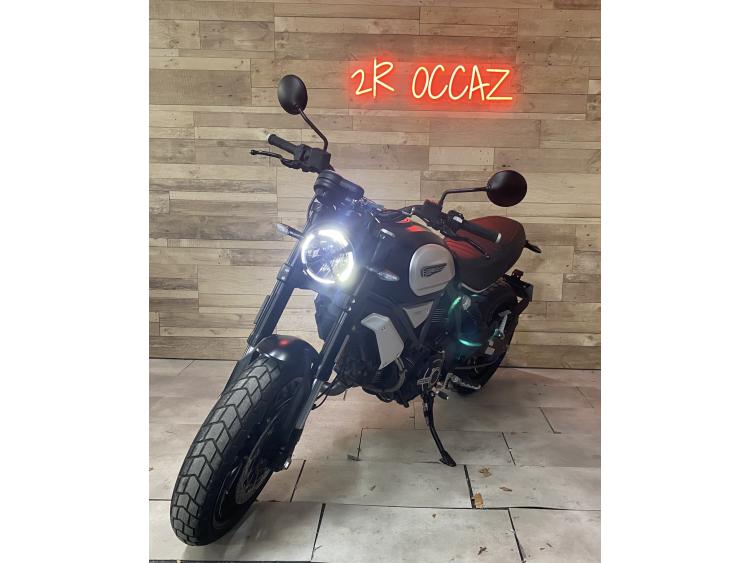 DUCATI SCRAMBLER 1100 PRO