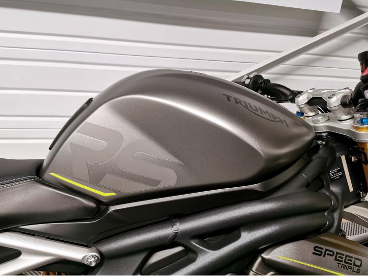 TRIUMPH SPEED TRIPLE 1200 RS - 1200RS