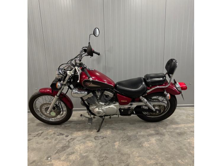 YAMAHA XV 125 VIRAGO