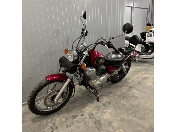 YAMAHA XV 125 VIRAGO