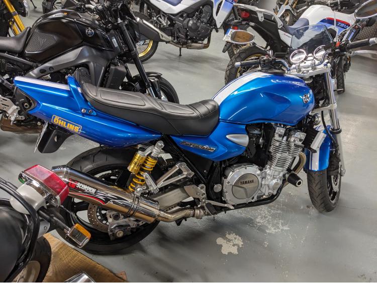 YAMAHA XJR 1300 SP