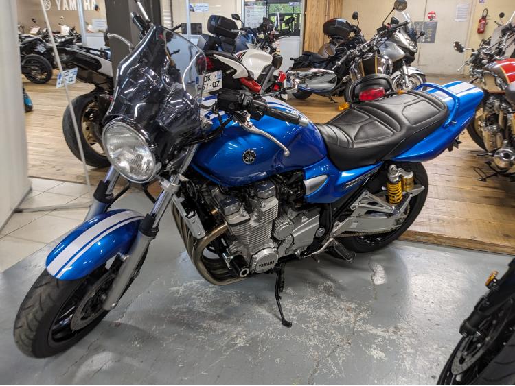 YAMAHA XJR 1300 SP
