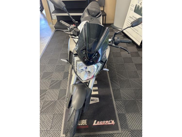 YAMAHA MT-125
