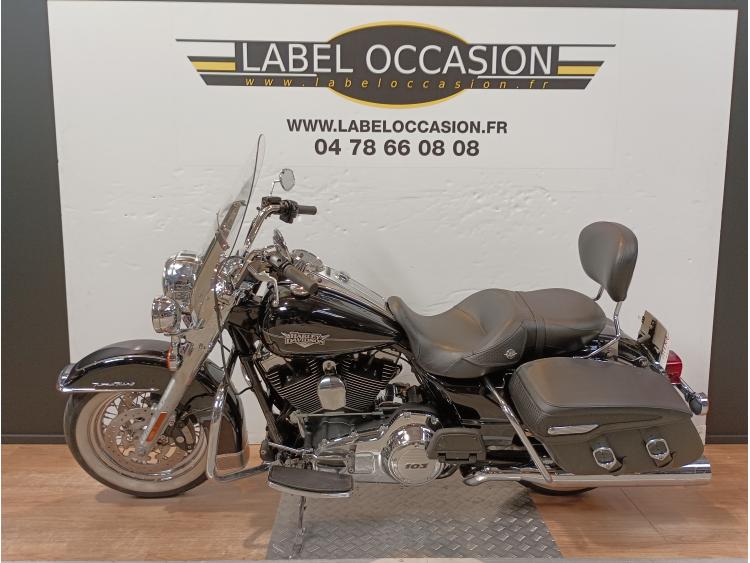 HARLEY DAVIDSON ROAD KING