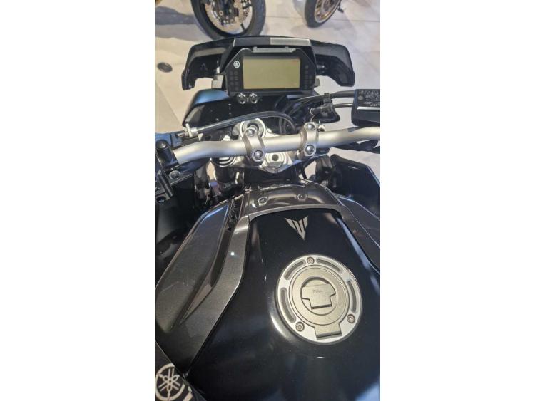 YAMAHA MT-10 garantie 12 mois
