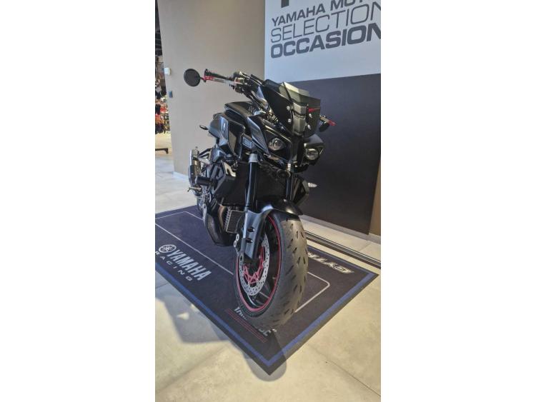 YAMAHA MT-10 garantie 12 mois