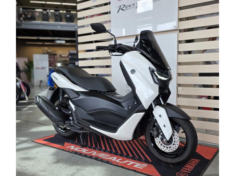 YAMAHA NMAX 125