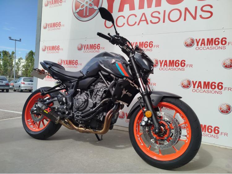 YAMAHA MT-07 (47.5CV) - EQUIPEMENTS