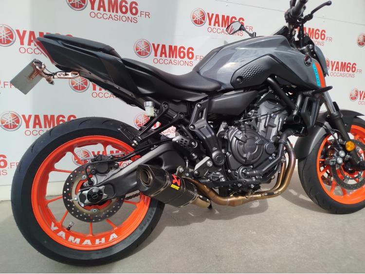 YAMAHA MT-07 (47.5CV) - EQUIPEMENTS
