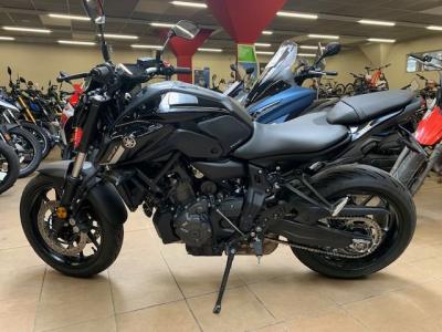 YAMAHA MT-07 (47.5CV)