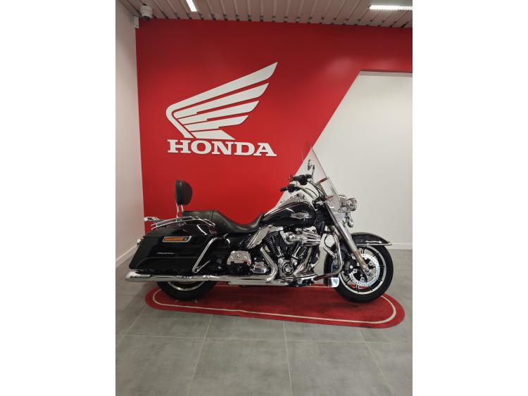 HARLEY-DAVIDSON TOURING ROAD KING 1690