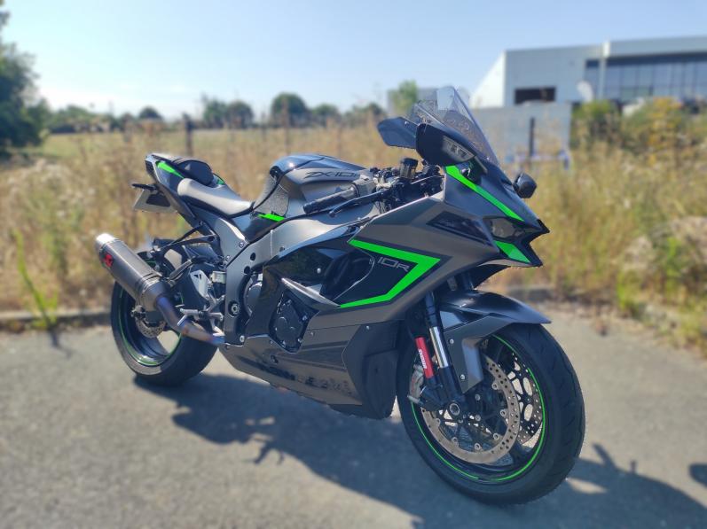 KAWASAKI ZX-10R