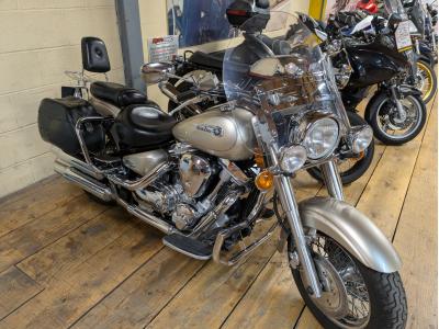 YAMAHA XV 1600