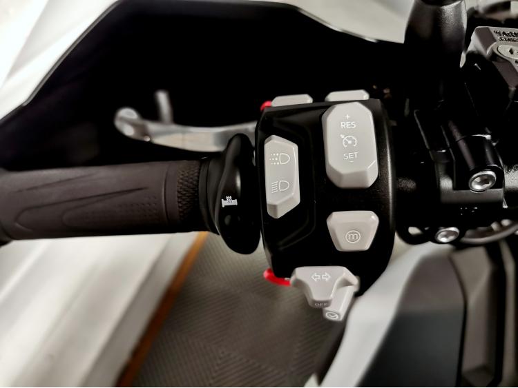 TRIUMPH TIGER 1200 EXPLORER XCA 