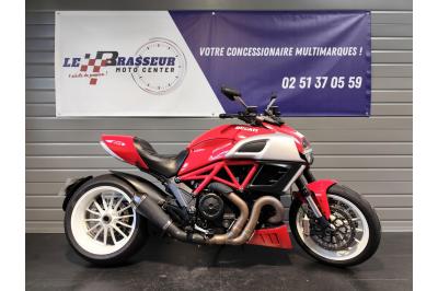 DUCATI DIAVEL STRIPE 1200