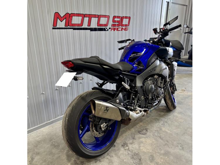 YAMAHA MT-10