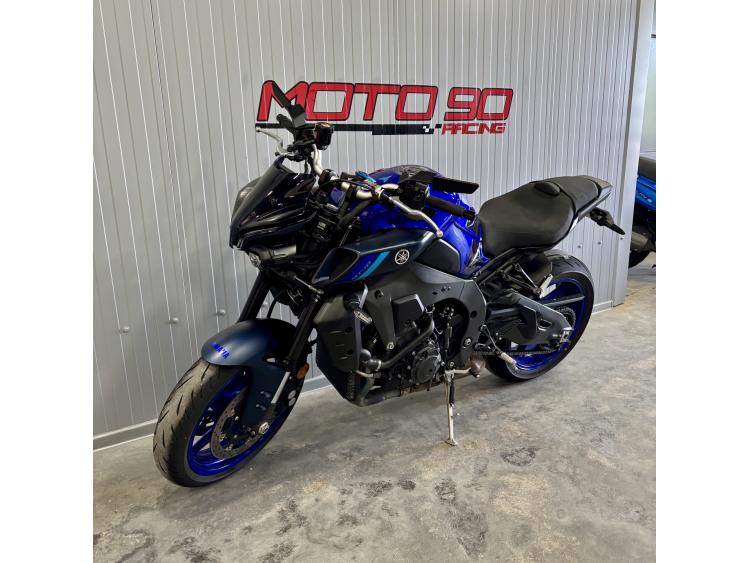 YAMAHA MT-10