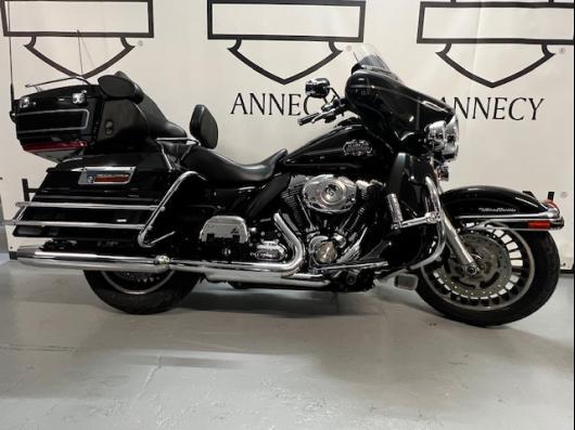 HARLEY-DAVIDSON TOURING ELECTRA GLIDE 1584 ULTRA CLASSIC